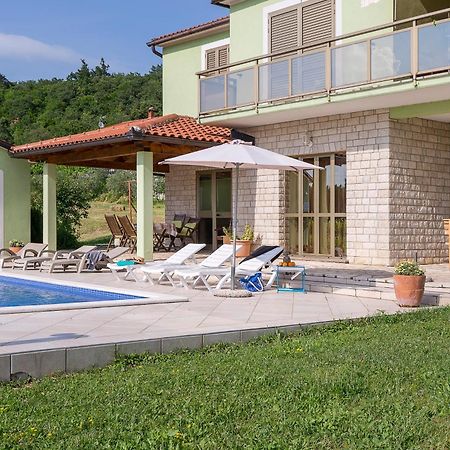 Apartments Cekada Labin  Exterior foto