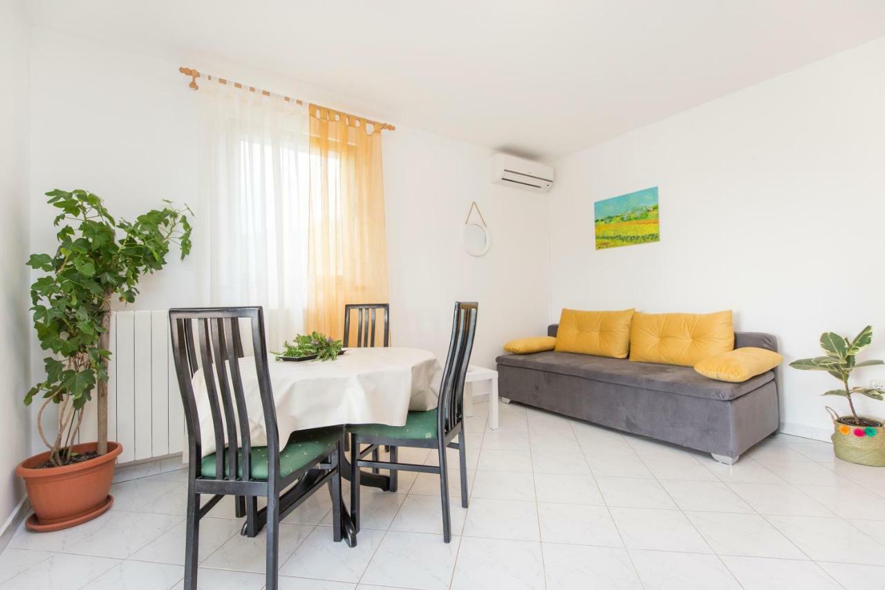 Apartments Cekada Labin  Exterior foto