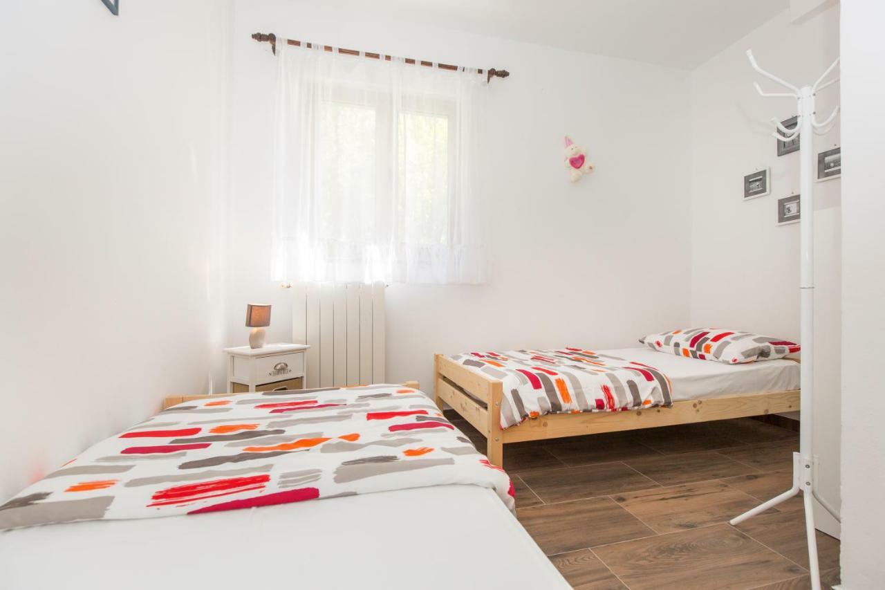 Apartments Cekada Labin  Exterior foto